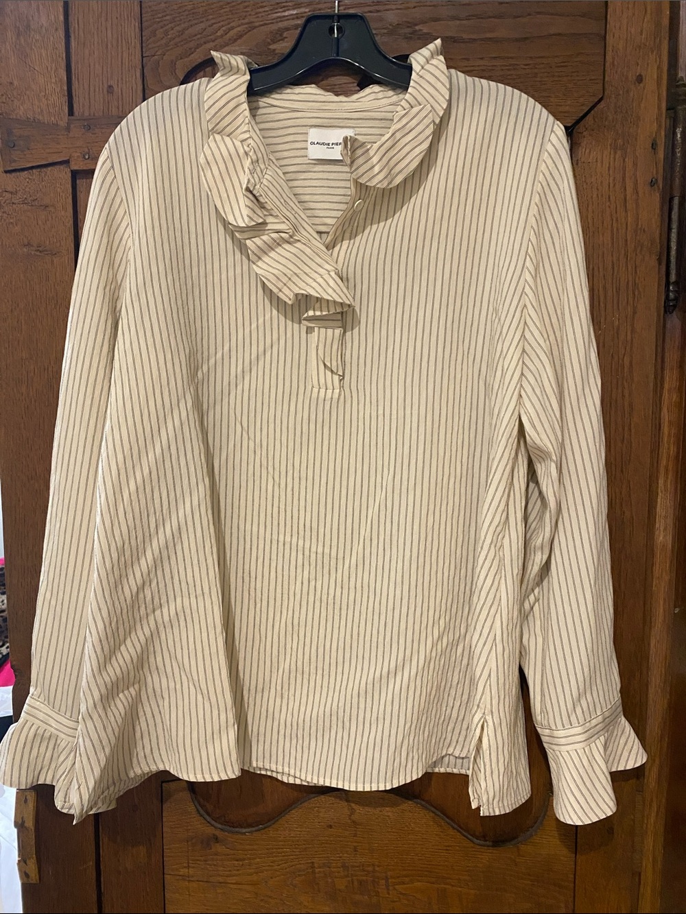 Claude Pierlot Ruffled V-Neck Long-Sleeve Striped Women's Top - Cream/Beige